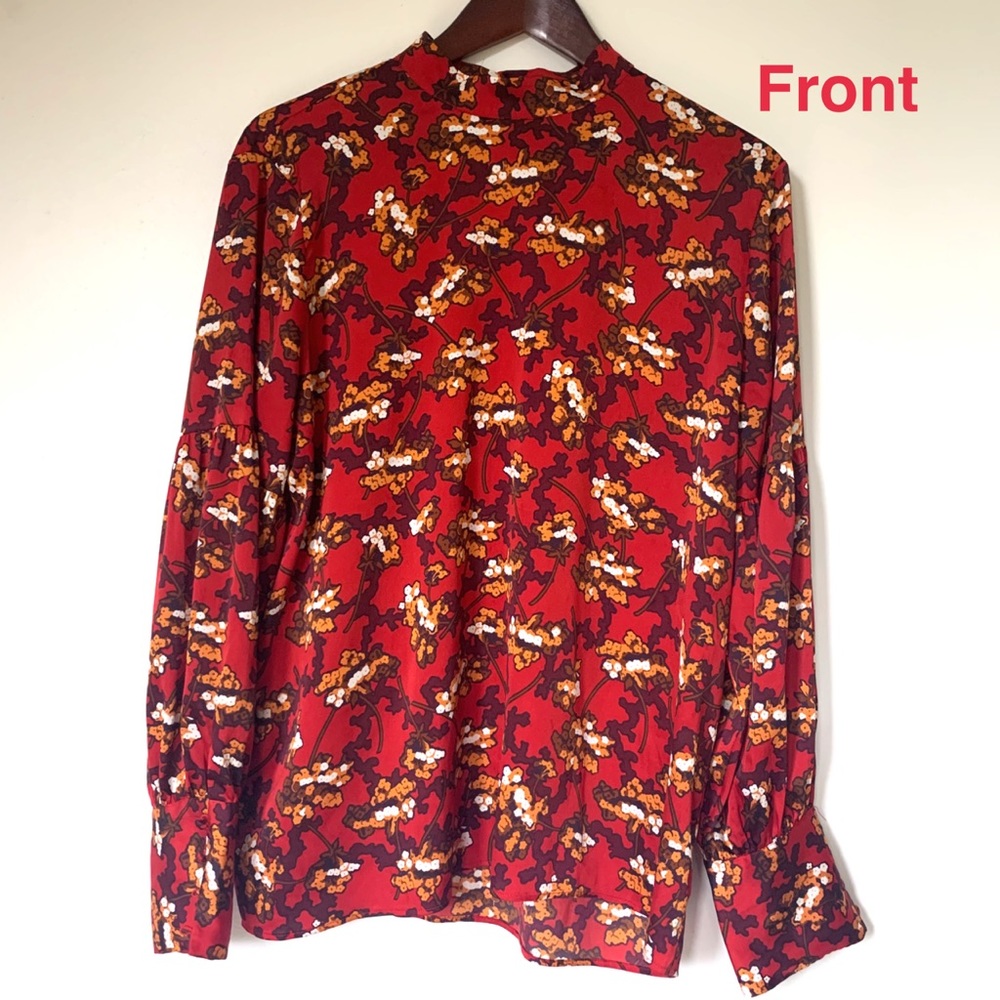 SOLD Ann Tayler Blouse 🌸